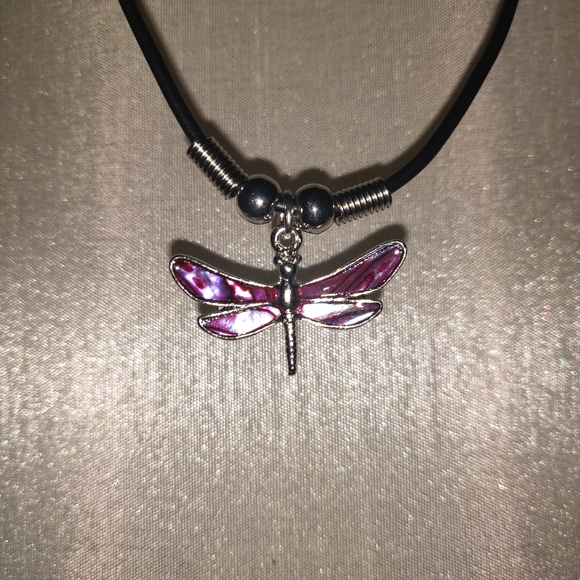 🌸Dragon Fly Necklace🌸 - Picture 2 of 7